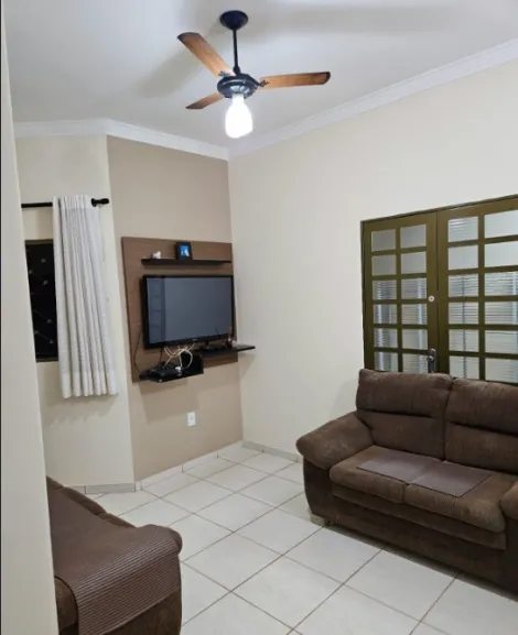 Comprar Casa / Padrão em Bady Bassitt R$ 380.000,00 - Foto 1