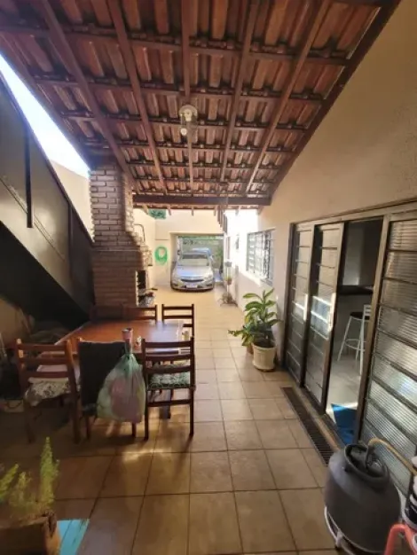 Alugar Casa / Padrão em São José do Rio Preto. apenas R$ 375.000,00