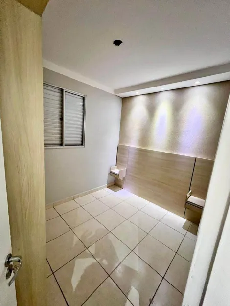 Apartamento / Padrão em São José do Rio Preto Alugar por R$1.400,00