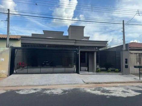 Casa / Padrão em São José do Rio Preto 