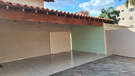 Alugar Casa / Padrão em São José do Rio Preto R$ 3.500,00 - Foto 3