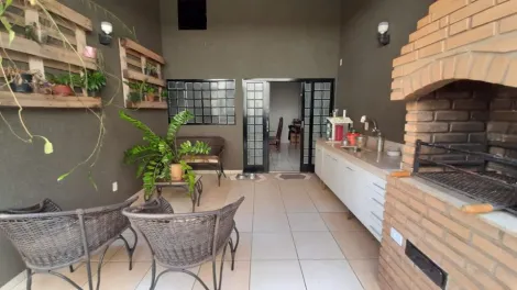 Comprar Casa / Padrão em São José do Rio Preto R$ 415.000,00 - Foto 2