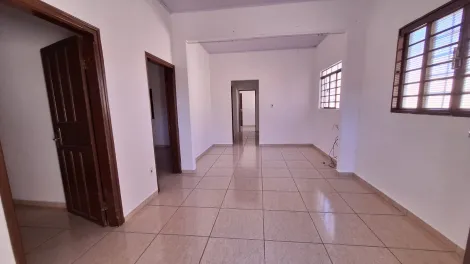Casa / Padrão em São José do Rio Preto Alugar por R$1.400,00