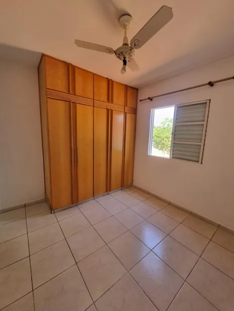 Alugar Casa / Condomínio em São José do Rio Preto R$ 2.200,00 - Foto 5
