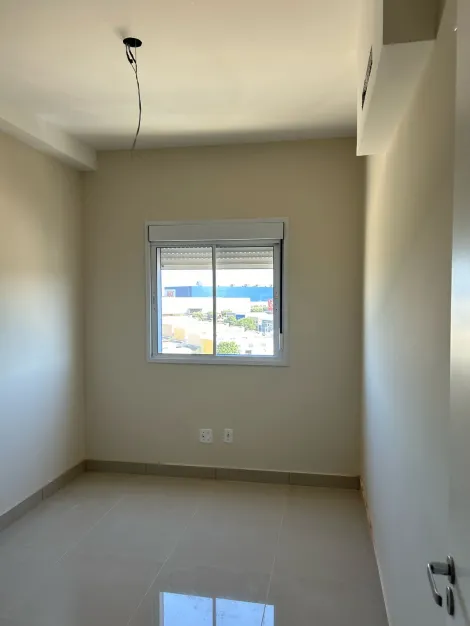 Apartamento / Padrão em São José do Rio Preto Alugar por R$2.500,00