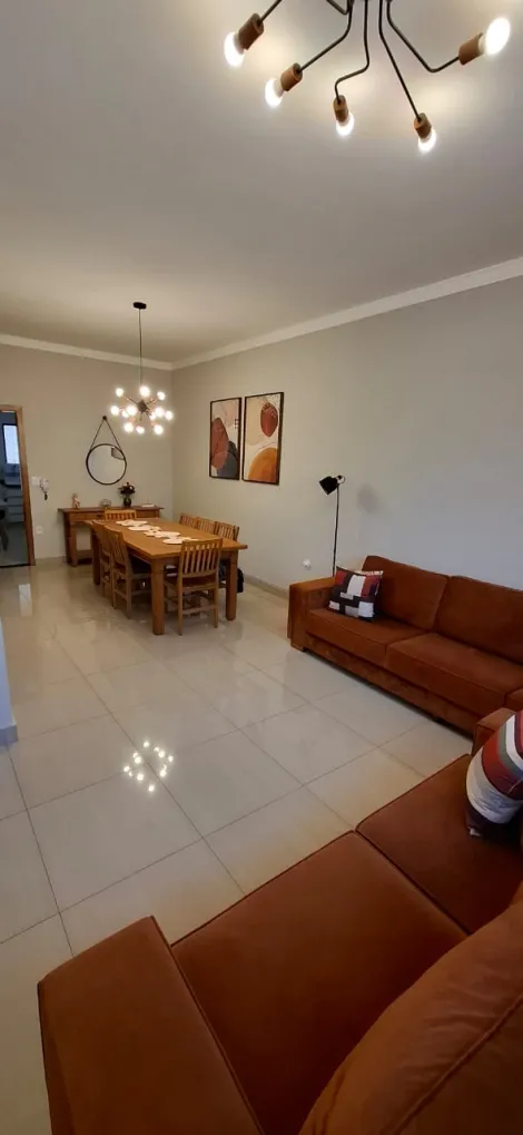 Comprar Casa / Padrão em São José do Rio Preto R$ 470.000,00 - Foto 1