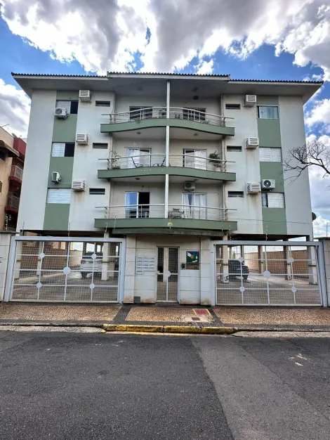 Alugar Apartamento / Padrão em São José do Rio Preto. apenas R$ 1.650,00