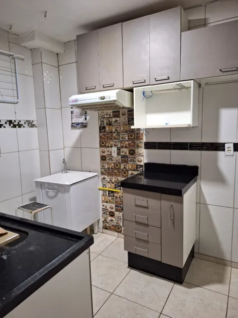 Alugar Apartamento / Padrão em São José do Rio Preto. apenas R$ 850,00