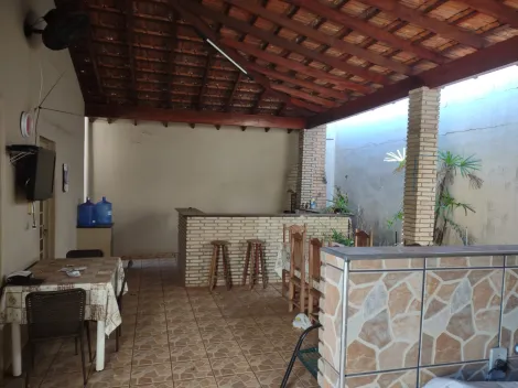 imagem 2 - Vila Santo Antônio -   Excelente localização casa com 03 dormitórios imagem 2 - Vila Santo Antônio -   Excelente localização casa com 03 dormitórios