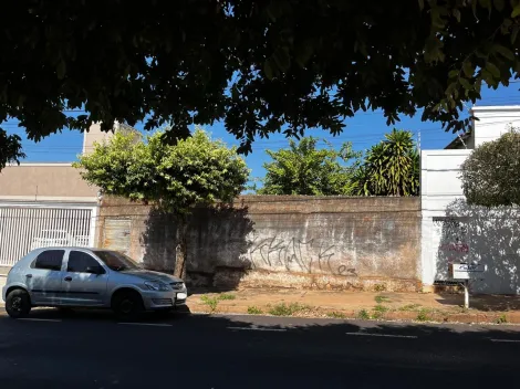 Alugar Terreno / Padrão em Mirassol. apenas R$ 330.000,00