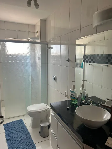 imagem 2 - Apartamento de 3 dormitórios com armários no bairro Villa Imperial. imagem 2 - Apartamento de 3 dormitórios com armários no bairro Villa Imperial.
