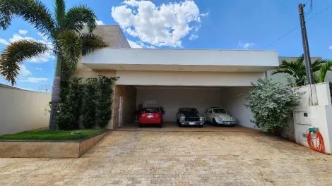 Alugar Casa / Condomínio em Mirassol. apenas R$ 1.200.000,00