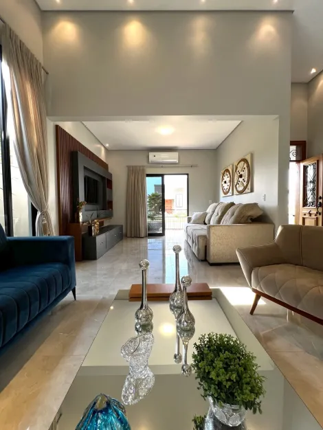 Alugar Casa / Condomínio em Mirassol. apenas R$ 1.650.000,00
