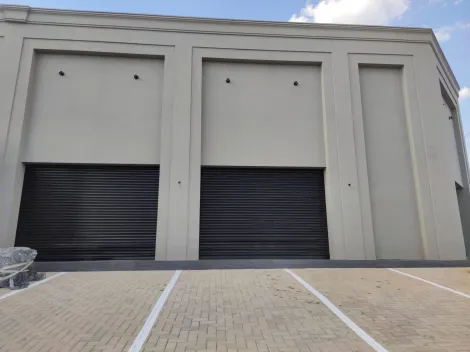 Alugar Comercial / Salão em São José do Rio Preto. apenas R$ 1.800,00