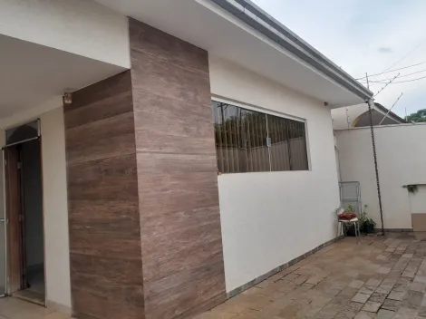 Alugar Casa / Padrão em São José do Rio Preto. apenas R$ 2.700,00