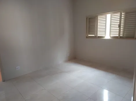 imagem 5 - Casa Comercial | 04 salas | 03 banheiros | Edícula no fundo | A 100m da Santa Casa imagem 5 - Casa Comercial | 04 salas | 03 banheiros | Edícula no fundo | A 100m da Santa Casa