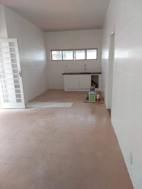 imagem 4 - Casa Comercial | 04 salas | 03 banheiros | Edícula no fundo | A 100m da Santa Casa imagem 4 - Casa Comercial | 04 salas | 03 banheiros | Edícula no fundo | A 100m da Santa Casa