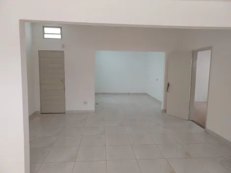 imagem 3 - Casa Comercial | 04 salas | 03 banheiros | Edícula no fundo | A 100m da Santa Casa imagem 3 - Casa Comercial | 04 salas | 03 banheiros | Edícula no fundo | A 100m da Santa Casa