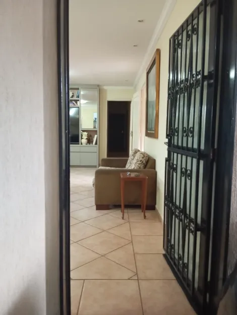 imagem 2 - Casa com 5 dormitórios, piscina e 4 vagas de garagem no bairro  Vila Maria imagem 2 - Casa com 5 dormitórios, piscina e 4 vagas de garagem no bairro  Vila Maria