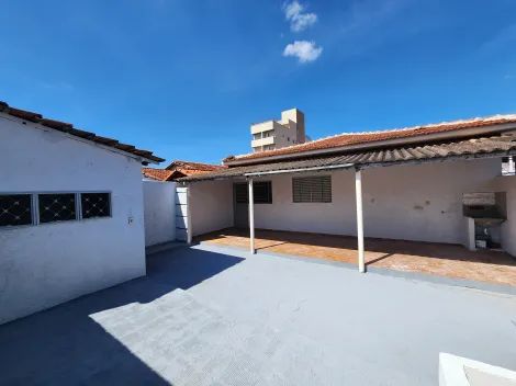 Alugar Casa / Padrão em São José do Rio Preto R$ 1.650,00 - Foto 17
