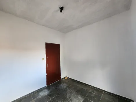 Alugar Casa / Padrão em São José do Rio Preto R$ 800,00 - Foto 11