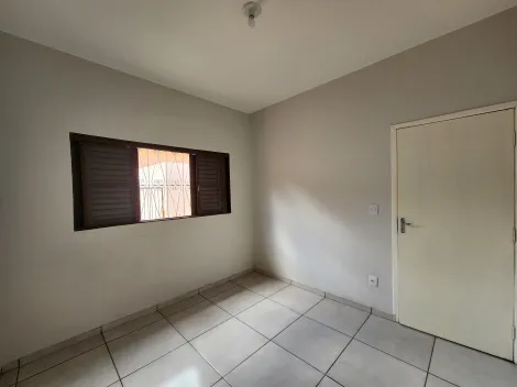 Alugar Casa / Padrão em São José do Rio Preto apenas R$ 700,00 - Foto 5