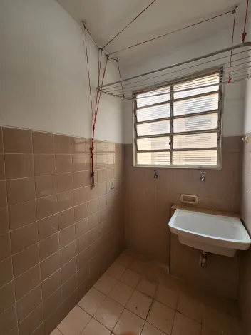 Alugar Apartamento / Padrão em São José do Rio Preto R$ 500,00 - Foto 4
