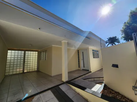 Alugar Casa / Padrão em São José do Rio Preto. apenas R$ 1.424,95