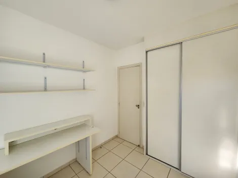 Alugar Casa / Condomínio em São José do Rio Preto R$ 1.700,00 - Foto 9