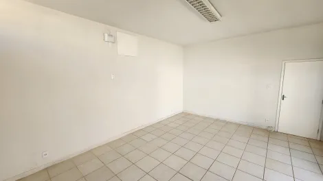 imagem 1 - Vila Santa Cruz - Casa comercial de esquina com 06 salas - Local movimentado com grande fluxo imagem 1 - Vila Santa Cruz - Casa comercial de esquina com 06 salas - Local movimentado com grande fluxo