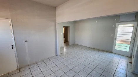 imagem 5 - Vila Santa Cruz - Casa comercial de esquina com 06 salas - Local movimentado com grande fluxo imagem 5 - Vila Santa Cruz - Casa comercial de esquina com 06 salas - Local movimentado com grande fluxo