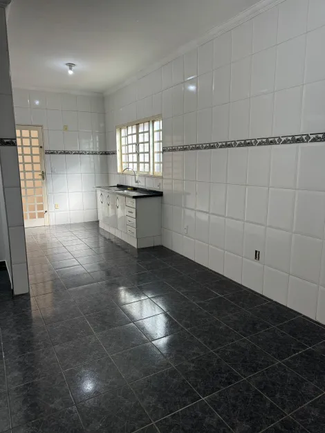 imagem 3 - Excelente casa térrea com ótima distribuição de ambientes e edícula no fundo no bairro Vila Diniz. imagem 3 - Excelente casa térrea com ótima distribuição de ambientes e edícula no fundo no bairro Vila Diniz.