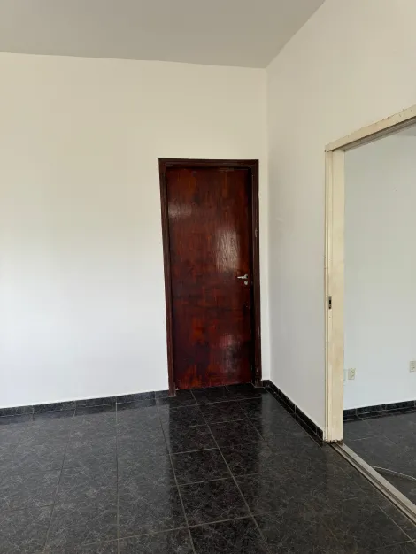 imagem 2 - Excelente casa térrea com ótima distribuição de ambientes e edícula no fundo no bairro Vila Diniz. imagem 2 - Excelente casa térrea com ótima distribuição de ambientes e edícula no fundo no bairro Vila Diniz.