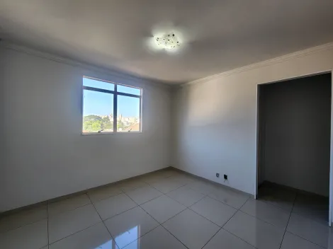 Alugar Apartamento / Padrão em São José do Rio Preto. apenas R$ 1.100,00