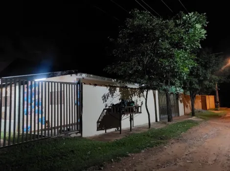 Alugar Rural / Chácara em Guapiaçu. apenas R$ 3.700,00
