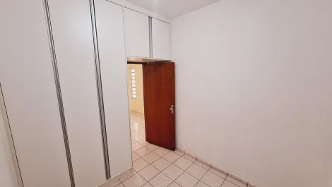 imagem 2 - Casa de 03 Dormitórios e 02 garagens /  Bairro São Francisco. imagem 2 - Casa de 03 Dormitórios e 02 garagens /  Bairro São Francisco.
