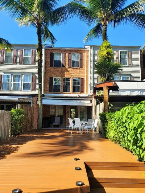 imagem 2 - Casa com praia privativa localizada em condomínio em Angra dos Reis contendo 4 suítes, 2 vaga de garagem e vaga para lancha. imagem 2 - Casa com praia privativa localizada em condomínio em Angra dos Reis contendo 4 suítes, 2 vaga de garagem e vaga para lancha.