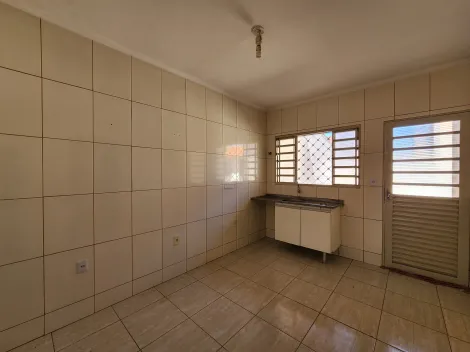 imagem 4 - Residencial bom sucesso, casa com 02 dormitórios e 03 vagas de garagem com edícula nos fundos. imagem 4 - Residencial bom sucesso, casa com 02 dormitórios e 03 vagas de garagem com edícula nos fundos.