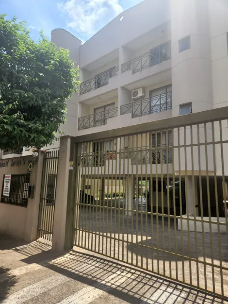 Alugar Apartamento / Padrão em São José do Rio Preto. apenas R$ 380.000,00