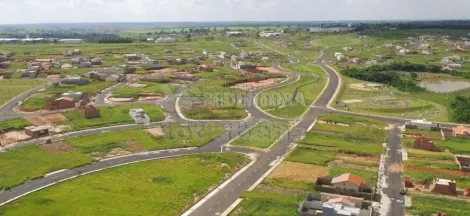Terreno / Padrão em Mirassol 