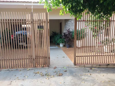 Alugar Casa / Padrão em São José do Rio Preto. apenas R$ 540.000,00