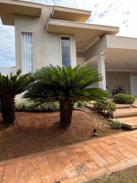 Alugar Casa / Condomínio em Mirassol. apenas R$ 2.300.000,00
