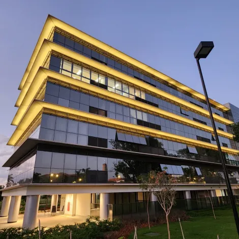 Alugar Comercial / Sala em São José do Rio Preto. apenas R$ 5.500,00