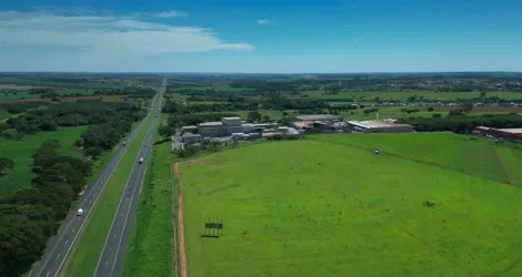 imagem 3 - Terreno - Área imagem 3 - Terreno - Área