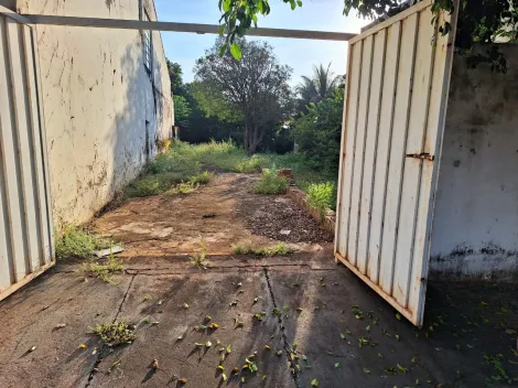 imagem 4 - Nova Granada - Região Central - Lote com 377,65 m² Bom local, residencial e comercial imagem 4 - Nova Granada - Região Central - Lote com 377,65 m² Bom local, residencial e comercial