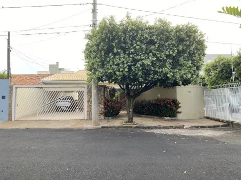 Alugar Casa / Padrão em São José do Rio Preto. apenas R$ 1.060.000,00
