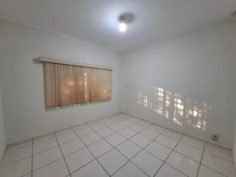 Alugar Casa / Padrão em São José do Rio Preto. apenas R$ 1.650,00