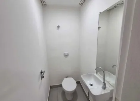imagem 3 - CENTRO - Sala diferenciada, com 100m², toda reformada, acabamento refinado, ar condicionado, andar alto, recepção, sala reunião, sala da diretoria, 1 wc, lavabo, cozinha, luminária, 1 v. garagem coberta, portaria. imagem 3 - CENTRO - Sala diferenciada, com 100m², toda reformada, acabamento refinado, ar condicionado, andar alto, recepção, sala reunião, sala da diretoria, 1 wc, lavabo, cozinha, luminária, 1 v. garagem coberta, portaria.