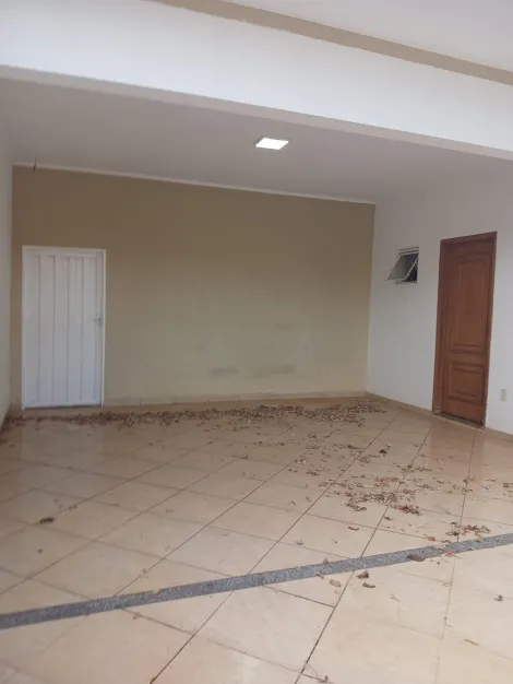 Casa / Padrão em São José do Rio Preto 