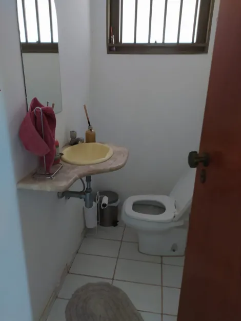 imagem 5 - São Francisco - Casa com 3 dorms, sendo 1 suite com hidro e closet, sala, coz com armários, escritório, tendo 217,23 m² imagem 5 - São Francisco - Casa com 3 dorms, sendo 1 suite com hidro e closet, sala, coz com armários, escritório, tendo 217,23 m²